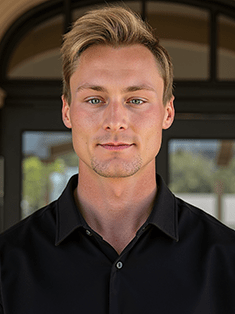 Taylor Holder